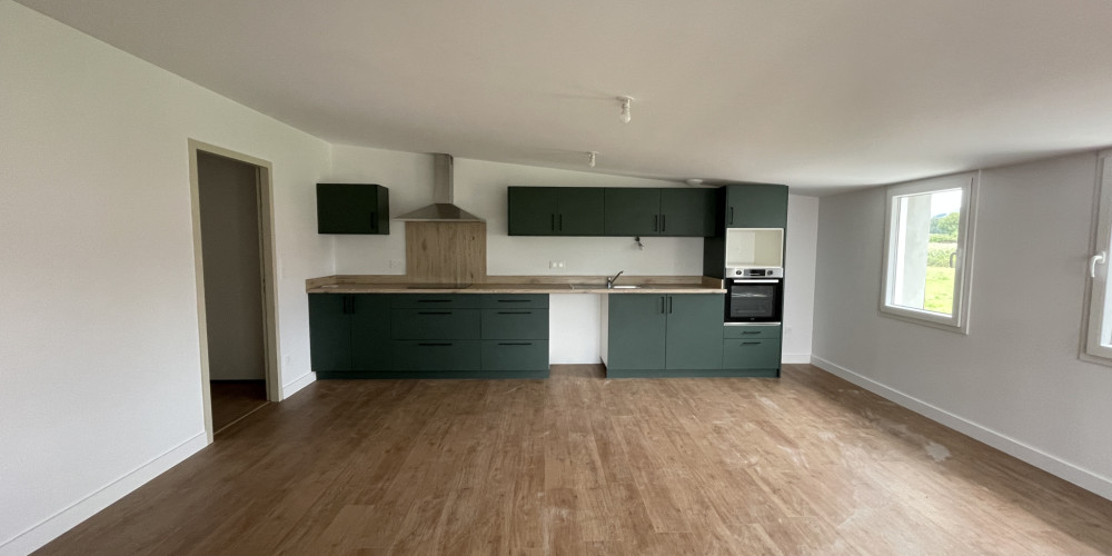 appartement à ST JEAN LE VIEUX (64220)